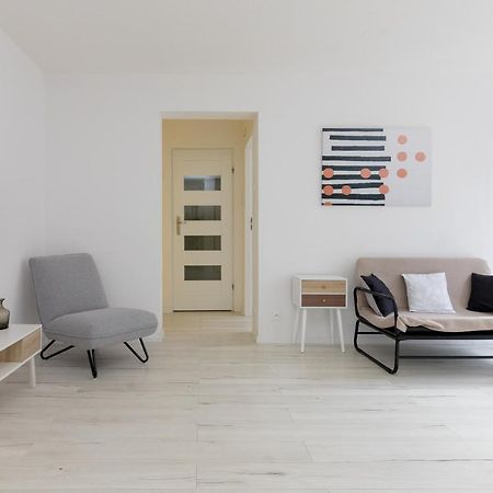 Rondo Onz Sunny Apartment Warschau Exterior foto