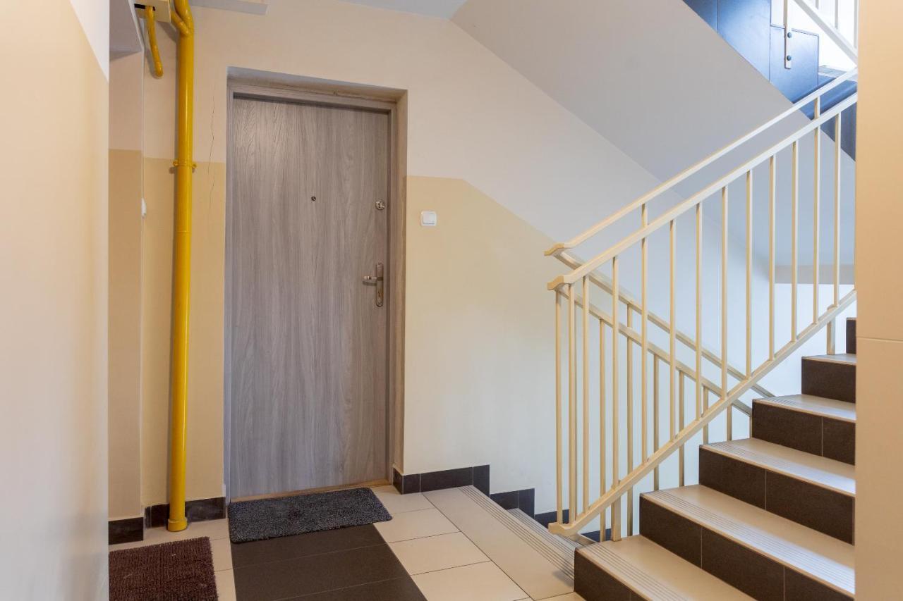 Rondo Onz Sunny Apartment Warschau Exterior foto